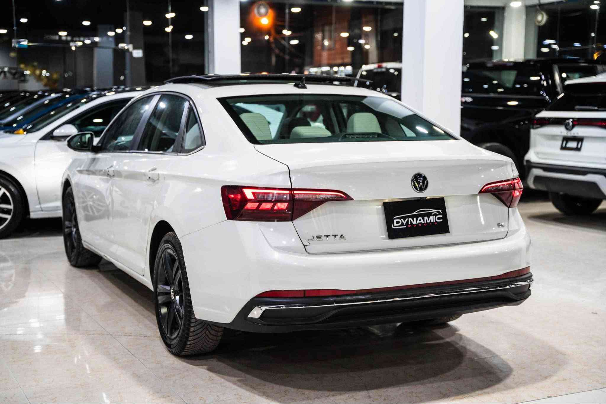 2024 VOLKSWAGEN JETTA FULL⚪️⚪️
سعر : 🔥🔥🔥
موديل :2024
مواصفات : SE
محرك : 4 سلندر
وارد : امريكي
عداد : 36,000ميل
صبغ : 2 قطعة بدون داخل
ارباك : ستيرن و بردة
رقم : ( موقط) ( كاتي)
ناونيشان هةولير جادةي حديد و خشب پيشنگاي دايناميك موتورز
بو زانياري زياتر پةيوةندي بكةن بة وتس اب
*********** أربيل, العراق

