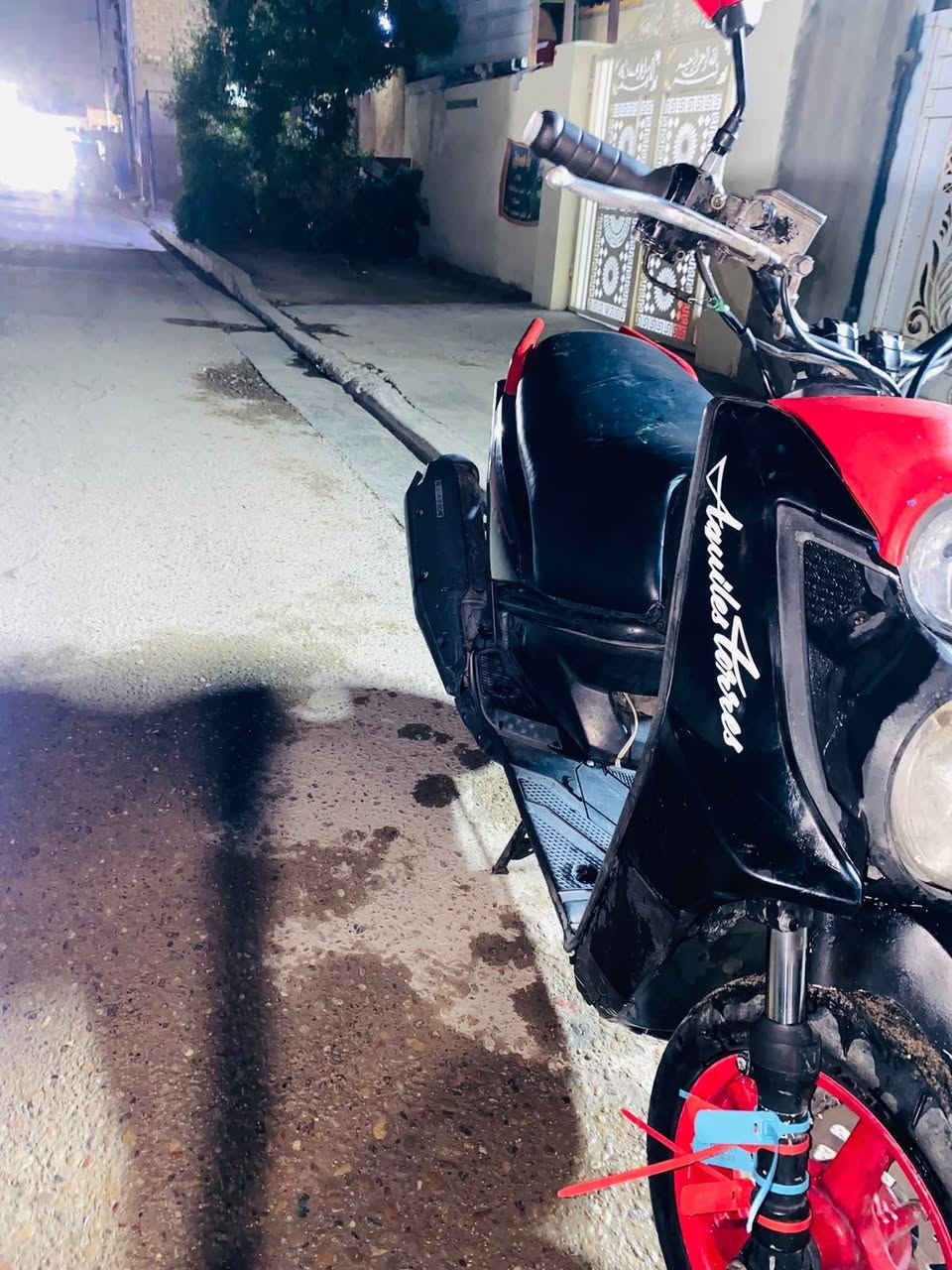 سلام عليكم 
دراجه سكنس جبلي للبيع🏍️
مكينه مبدل لاستيك ولف 
بيها وياله رياضي احمر 🛞
كهربائيات شغاله 
الدراجه شلعه ومعدل تشك الكاع 
رقم ضوئي 🚨
ستان صفحه رياضي 
امرايات شبح 
بيها نواقص بسيطه  لا طبلي وتكلي شبيها  شوفت عينك و أقره لمنشور 
بيها كلجات رياضي 
عنواني الحبيبيه 
رقمي واتساب ***********☎️
السعر 825 وبيها مجال لطيب حك الجيه
