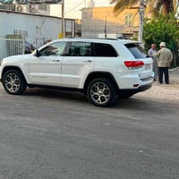 جيب لاريدو • ٢٠١٦ • ٦ سلندر