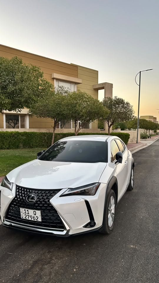 للبيع فقط بدون مراوس
لكزس ux250h
2022
مكينة 2000 هايبرد
لون ابيض
رقم بغداد
ماشية 36 الف وقابل للزيادة
المواصفات
بصمة
تدفئة كشنات
صندوك كهربائي
حساسات امامية خلفية
كامرة خلفية
كشنات كهربائية
كشنات جلد
عداد ديجتال
3 وضعيات ايكو نورمال سبورت
حادثها 
صندوگ مبدل نفس اللون بلادي تفصيخ
والجاملغ مصبوغ
السعر 210 وبيها مجال
مكان السيارة اربيل
للاستفسار ***********
