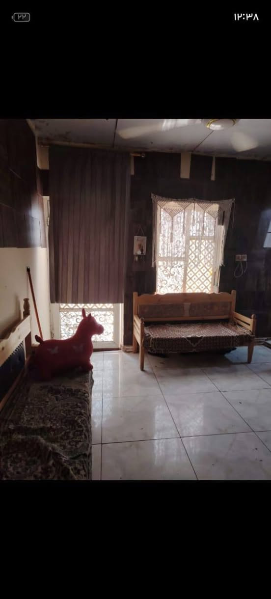 للبيع 🏠
بيت سكني للبيع بمساحة 100 متر، موقع مناسب وهادئ، مناسب للسكن والاستثمار.

📐 المساحة: 100 م² غرفه ومطبخ وصاله وطرمه
🏠 العقار: بيت زراعي
📍 الموقع: [مغربه]
💰 السعر: [ 10 مليون ]
📞 للاستفسار والتواصل: [ ***********]

للجادين فقط، وأهلاً وسهلاً بالجميع
