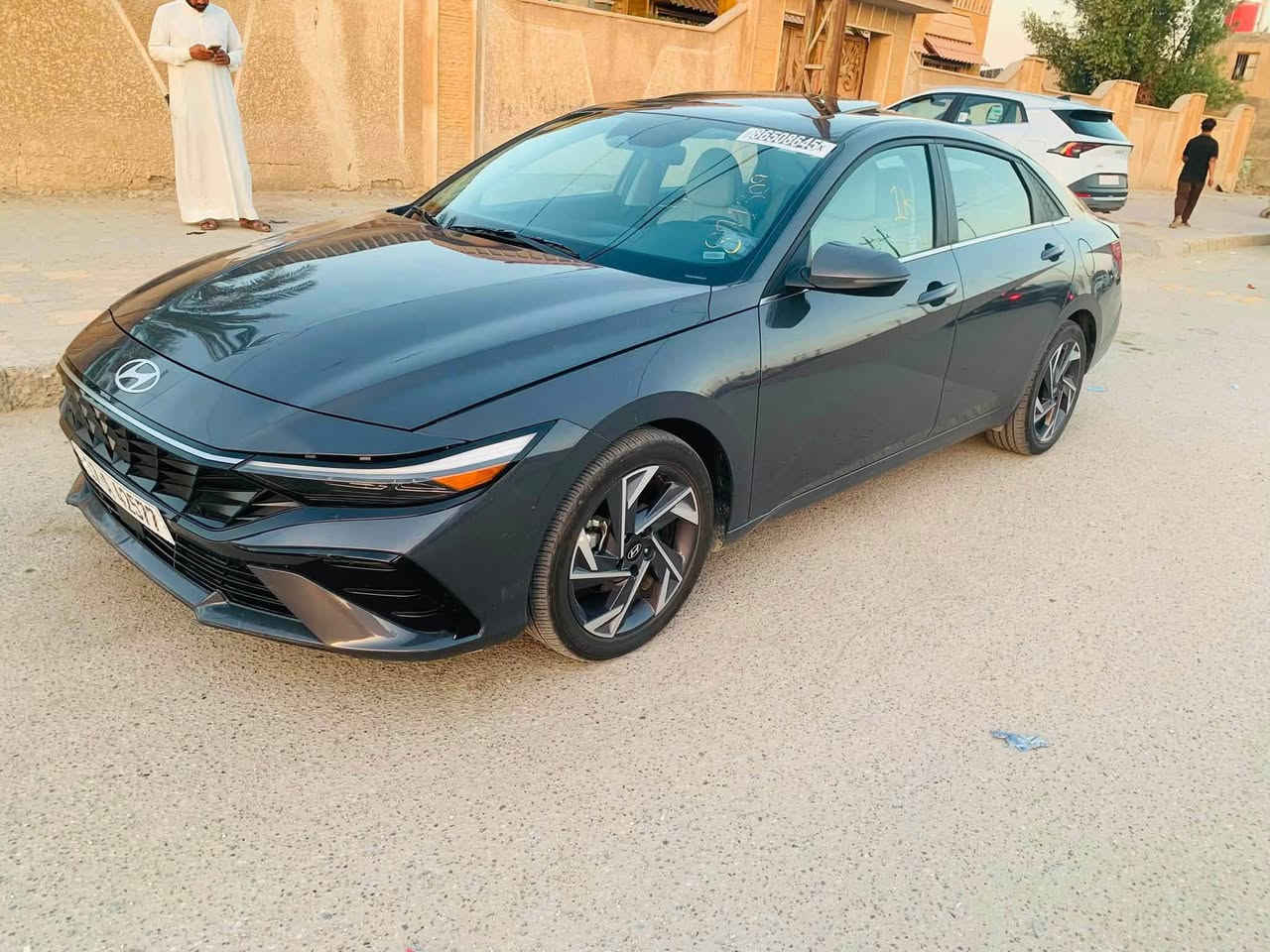 السلام عليكم ورحمة الله وبركاته
للبيع هونداي النترا وراد أمريكي 

موديل 2025. لمتد 

بدون إرباك 

بدون تبديل 

حادث موضح بالصور 

السعر 160$

مرقم شهداء مثنى 

للاستفسار 

***********
