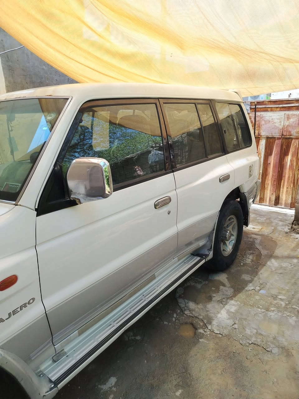 باجيرو موديل 2000 للبيع رقم اربيل انكليزي شرط التحويل تريد وكاله حاضر   كفاله بلاديه مكفوله من الضربه والصبغ والمعجون والتبديل مكينه3000V6 اوتماتيك ابلادي  مكفولات  نظيفه كلش مال جناي تبريد شغال ٣قطع غرفتها نظيفه وضع الشركه  كهربائيات كلها شغاله جام كهربائي سنتر لوك 5ابواب تحكم ريمونت تحكم مري 
العنوان/ بابل الحمزه الغربي ع
 السعر 68
اتصال ***********
فقط بيع بدون مراوس
