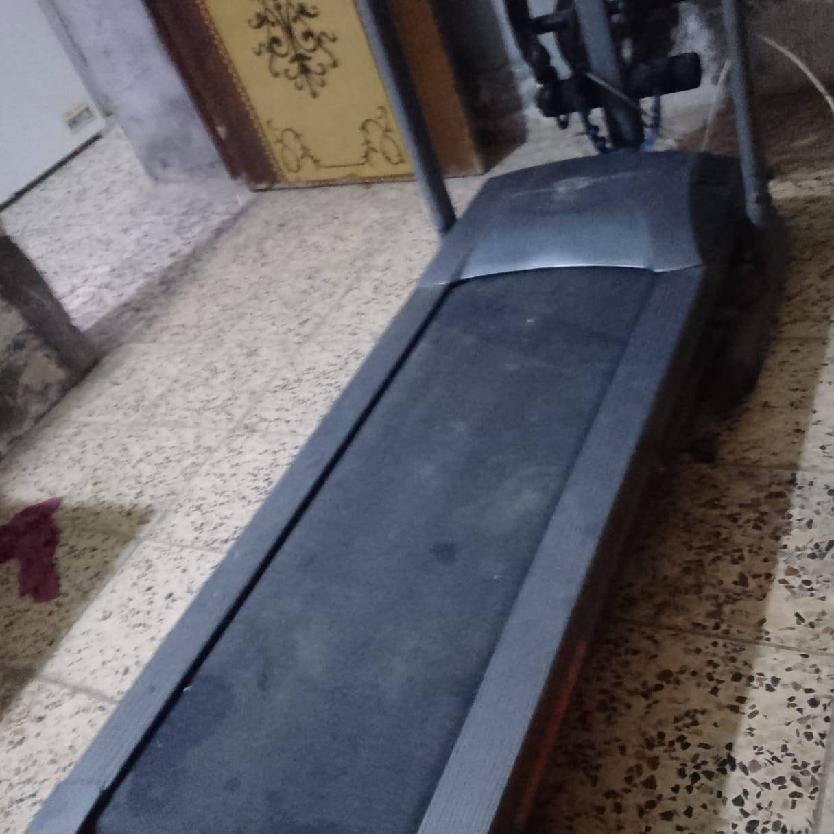 جهاز رياضه للبيع السعر150وبي مجال اتصل على رقم عنوان بغداد البياع قريب تقاطع درويش ***********
