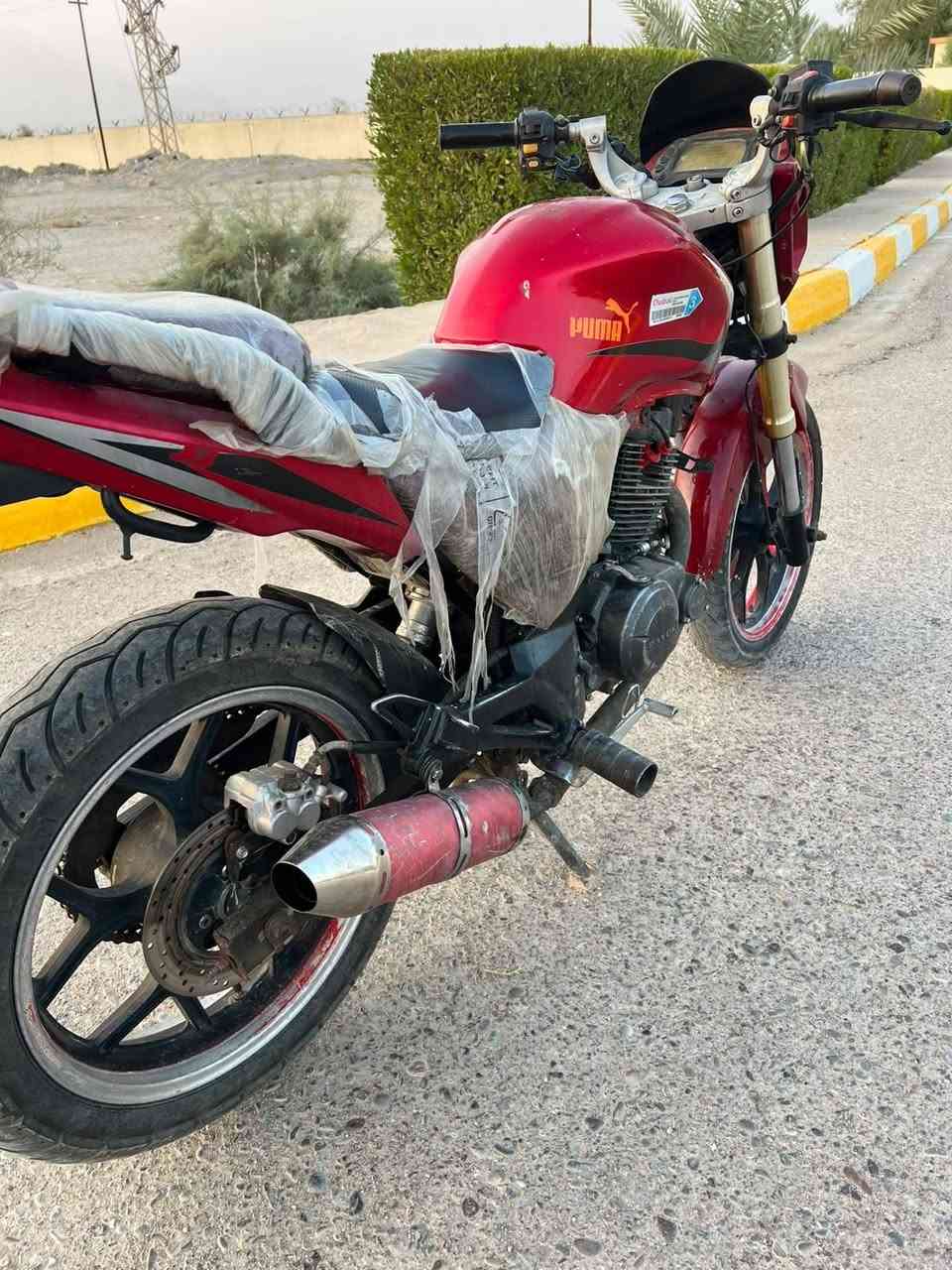 للبيع دراجه دايون بطحه
موديل 17
السعر 550بي مجال 
اذا اكو مراوس حسب القناعه 
رقم الهاتف ***********
