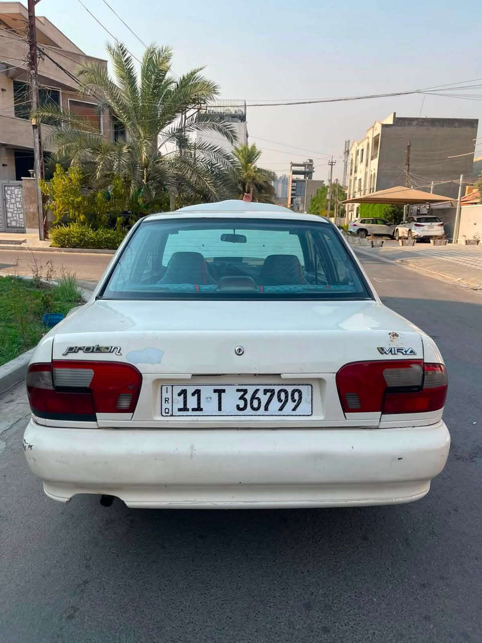 السلام عليكم من رخصت الادمن براتون موديل 2004 بلاديه مال بيت مكفوله من الضربه والصبغ فقط طخات خفيفه 
كير مكينه مكفولات شرط الفحص تبريد شغال ثلج كهربائات كلهه شغاله سيدي اواكس بلوتوث كيجات كلهه شغاله شادلهه كيجات مال كورلا صدر خليفي امامي جديد كهربائيات كلهه شغاله جام كله شغال داخل كش جديد كشنات بطاين كلهن جدد تخم تاير جديد باتري جديد داينمو جديد السياره مابيهه كل نقص هزه جديده رقم دولي سنويه 2030
بسمي شخصيا تحويلهه ثاني يوم 
السعر 55بيهه مجال بسيط مكاني بغداد المنصور وهاذا رقمي ***********
