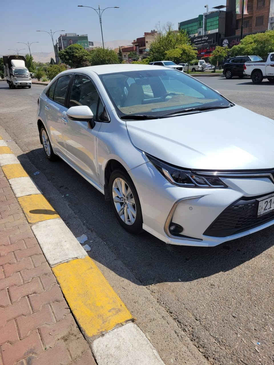 سلام عليكم
للبيع Toyota Corolla🔥🔥🔥
تويوتا كورلا 2024 شركة جيهان
ماشية  78 ألف 
رقم سليمانية
٦ قطع مصبوغ 
السعر 148 بيها مجال
للاستفسار
***********
مكان سيارة سليمانية كركوك, العراق
