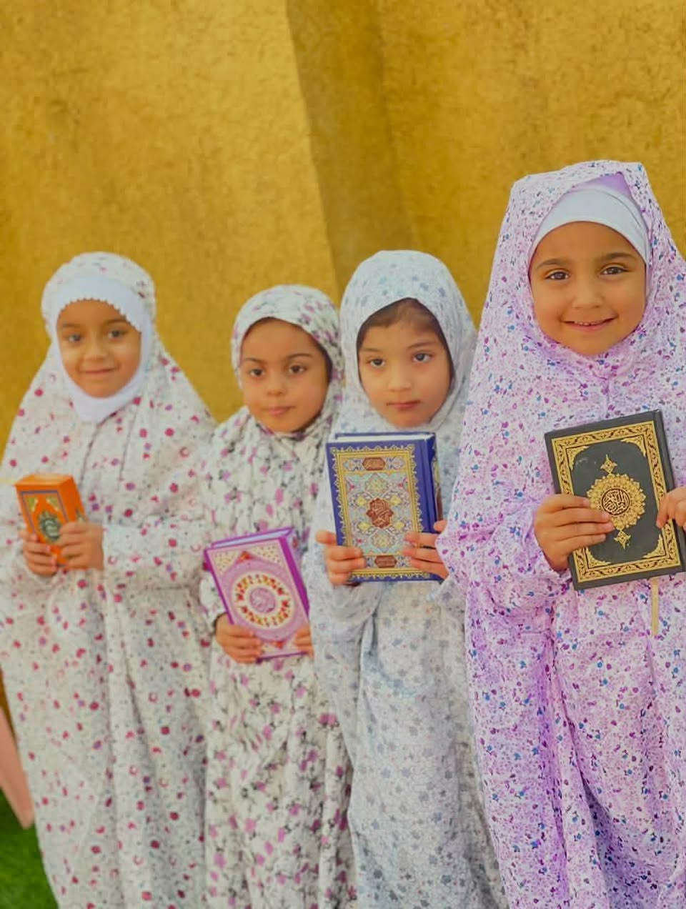 على بركة الله نستقبل عامنا الدراسي الجديد في روضة نور الهدى الاهليه تعلن (روضة نور الهدى الاهلية)
في المدحتية عن فتح باب التسجيل للعام الدراسي الجديد 🤍
⛔️نحن  بإنتظار زياراتكم كي تتعرفوا اكثر على البيت الثاني الذي ستختاروه  لاطفالكم ونسعد بلقائكم ومنحكم الثقة لنا كي نعتني بفلذات اكبادكم الحلوين🫂🫶🏻

⛔️تتوفر ساحة العاب مؤَمنه بالكامل 🎮🚗🎳
⛔️الجدول اليومي (تعليمي+ ترفيهي ) وبوسائل علمية وفكرية حديثة

⛔️البناية مجهزة بالكامل بكاميرات مراقبة عالية الجودة 📷والبناية مجهزة بكامل وسائل الراحة لاطفالكم 

⛔️هنالك خطوط نقل من البيت الى الروضة وبالعكس مع وجود معلمة خاصة بنقل الاطفال 🚕
⛔️دروس لجميع المواد

###نود اعلامكم بأنها اول روضة افتتحت في ناحية المدحتية 

🤍💙 يبدأ التسجيل 2026/8/20

⛔️عنوان الروضة : ناحية المدحتية(الحمزة الغربي )_الجمعية_الفرع الرابع_مجاور اسواق الحاج حيدر سلومي واولاده سابقاً (امزون المدحتية حالياً)

⛔️للاِستفسار الاتصال بالأرقام التالية:
*********** 
‏***********

