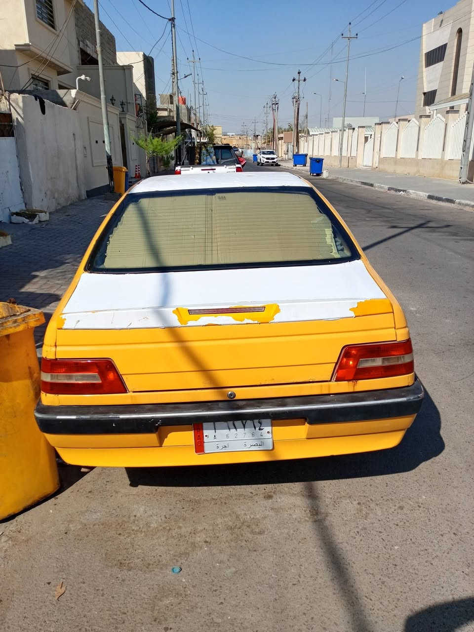 سلام عليكم بيجو 4و5 سياره مكينه وكير امس شاده كير فرنسي تبريد ثلج كهرباء كله شقاله ما بيه نقص مديل 2016عندي وصل تصفير هيه سعر 26بيه مجال *********** مكاني البصره سنويه منتهيه
