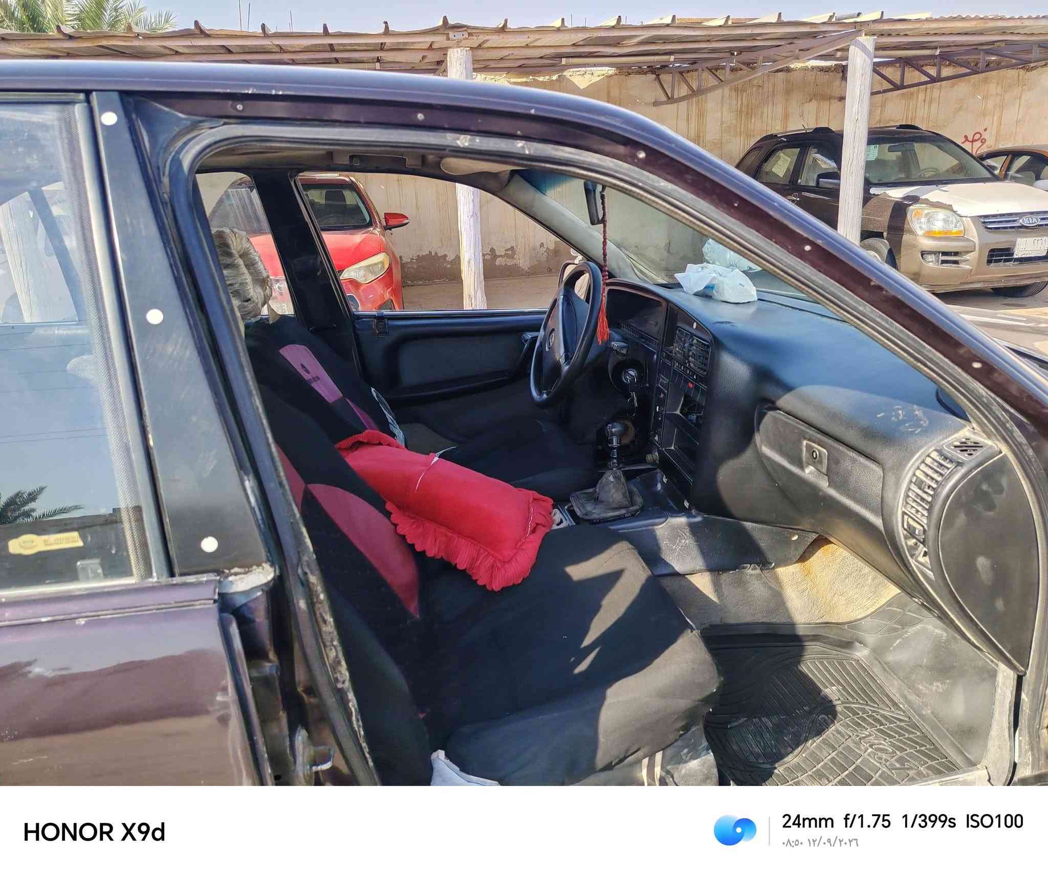 السلام عليكم للبيع اوبل اوميكا موديل ١٩٩١ محرك حجم ٢٠٠٠ كير عادي سيارة جاهزة بحالة جيد جدا رقم الأنبار شرط التحويل السعر ٣٠ ورقة للاستفسار
***********
***********
