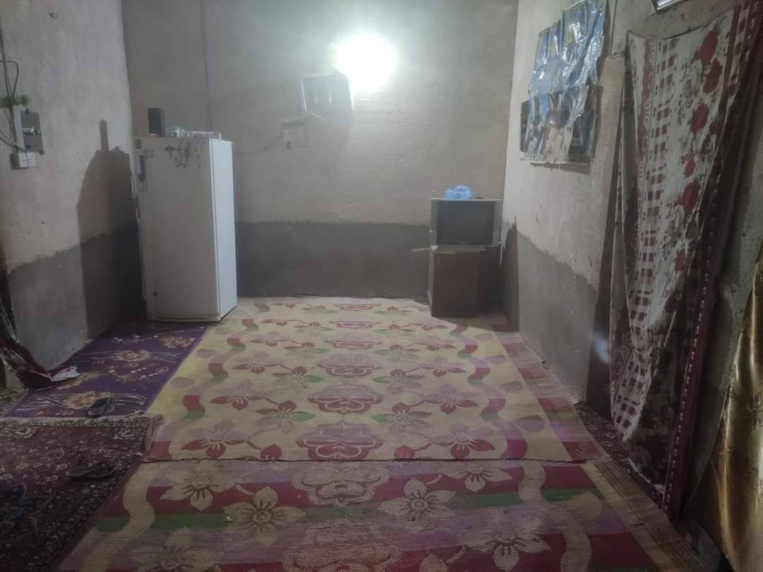 دار للبيع مساحه 300 بي غرفتين واستقبال هيكل طابو زراعي سند 25 حي رمضان ابو بصخير  السعر 25 وبي مجال  ) *********** ومسجل بالبلديه
