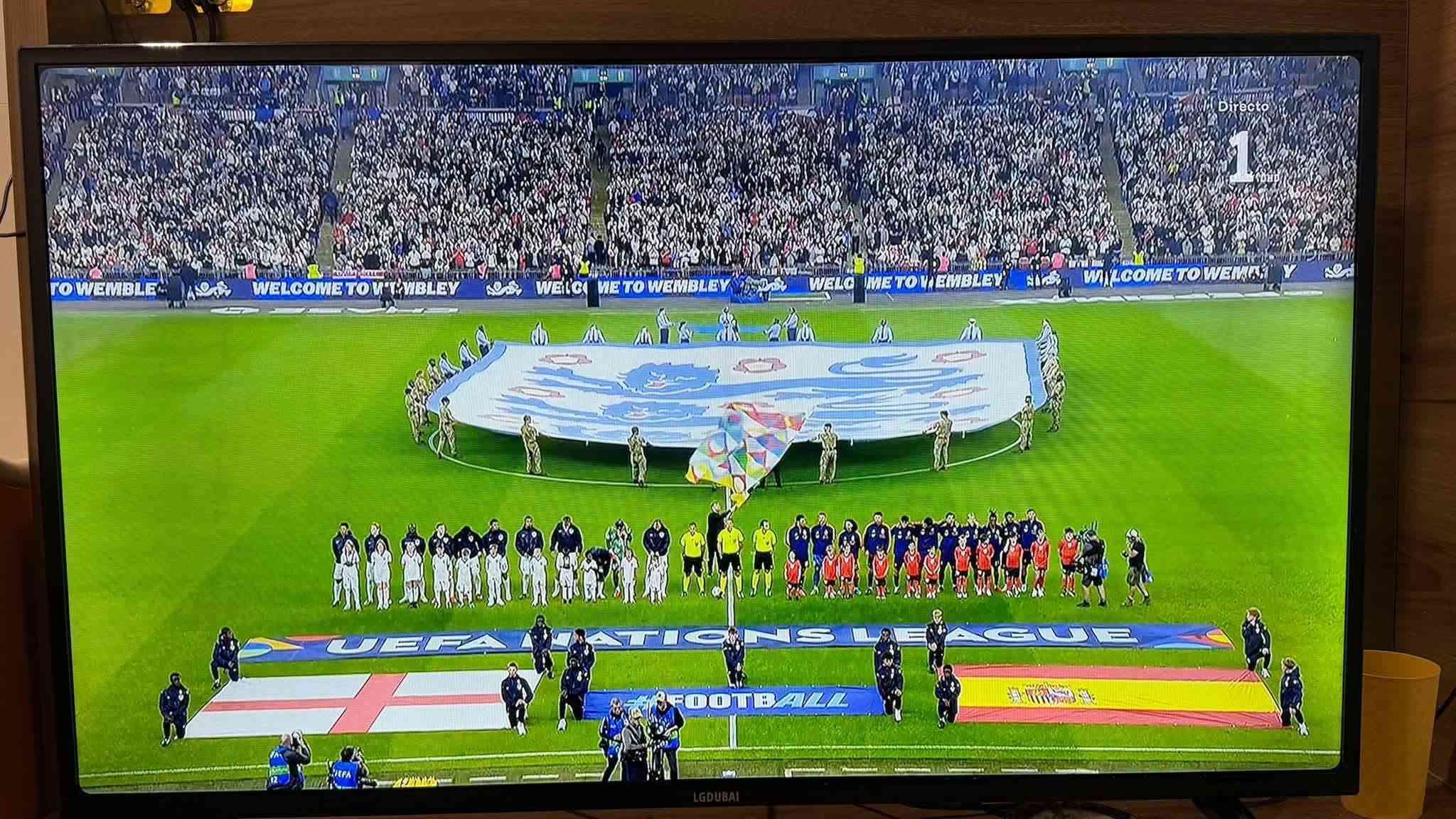 هيج دقه💯⚽بسعر رمزي الاشتراك السنوي
مستمرون بعملية تفعيل الاشتراكات 
للتواصل والاستفسار يرجى المراسله

نص مكتوب في الصور:
- Directo 1 UHD