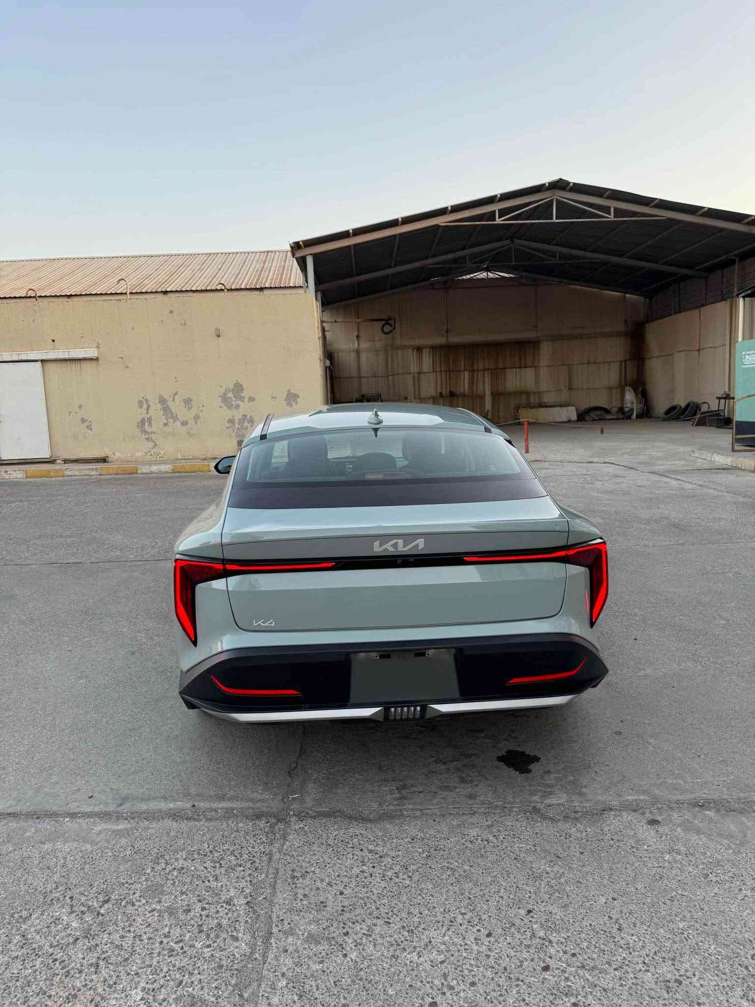 كيا k4 موديل 2025 بابين صبغ سعر 152 ورقه عنوان عقرة 
*********** اكر, نينوى

نص مكتوب في الصور:
- 3KPFT4DE4SE129318