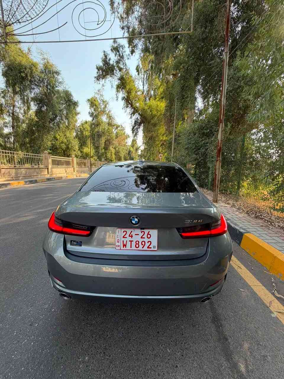 Bmw 330i 2025 individual
مواصفات السيارة

اوتو بارك
شاحن وايرليس
5 كامرات 360
حساسات 360
ويل 19 
كشن خزن
مقاعد تدفئة
ستيرن تدفئة
الخ…

ماشية 14000 ميل

ضرر السيارة موضح بالصور بدون صبغ بدون تبديل حتى دعاميات بدون صبغ فقط بارد بسيط براس البوند ايرباك راجع بلادي 

⚫️ السيارة كاتي بدون رقم تترقم شمالي 

مكان السيارة اربيل 

سعر السيارة 335 

للاستفسار : ***********
