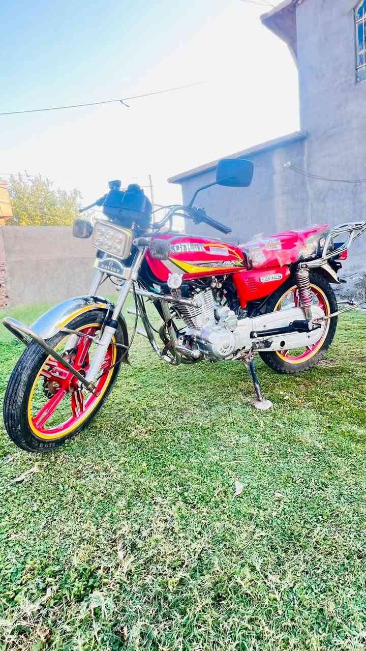 سلام عليكم ماطور سافان 23 للبيع السعر 450
محرك ما مفتوح كهرباياتو شغاله
 وزن ثقيل
فقط بس السلف يرادلو صجم
الرقم (***********)
