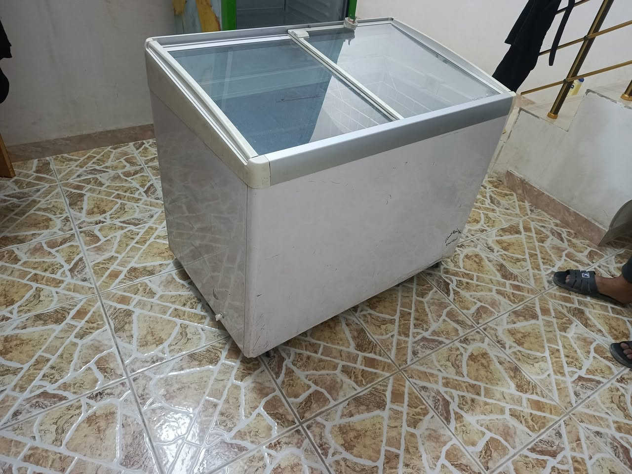 براد (عارضه)   نوع 
 تركي  
نضافه ٩٥٪
شرط شغاله  
تجي وتفحص. سعر 200 وبيه مجال
العنوان  كربلاء  حي سلام ***********
