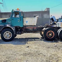 فولفو • راس تريله • موديل ٧٩