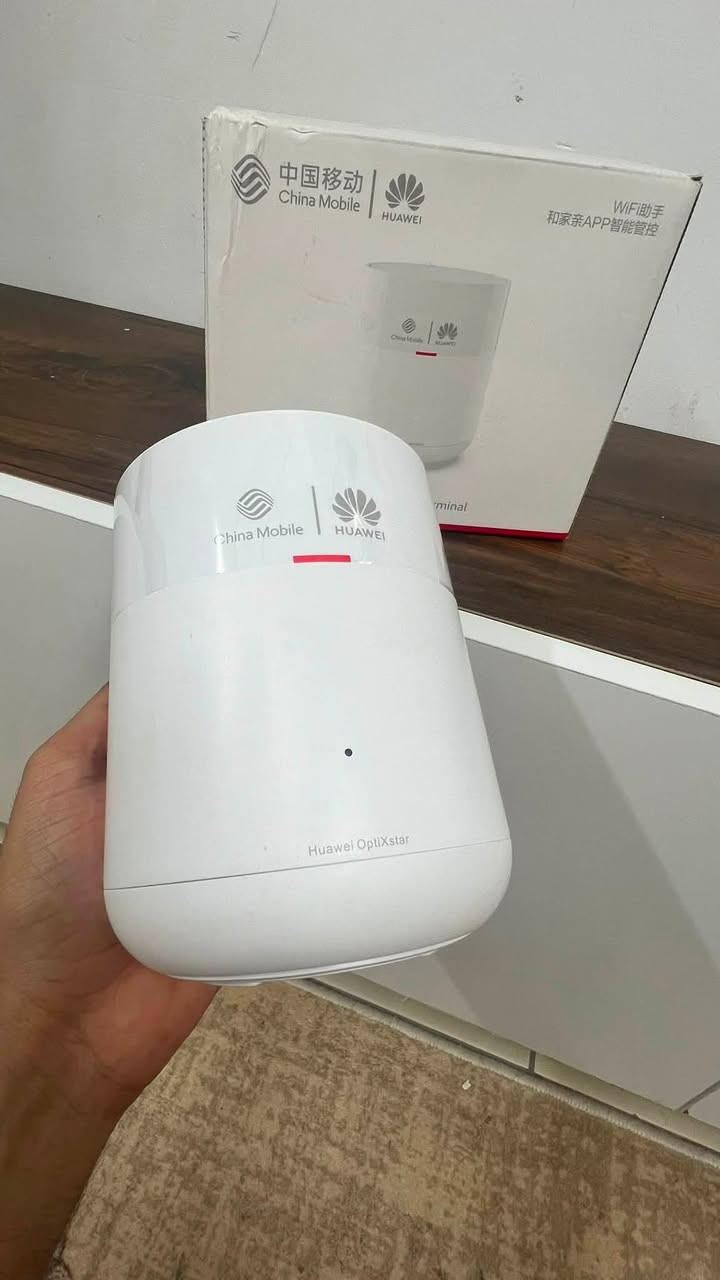 البيع
Huawei OptiXstar K662D (ONT)
الحالة: جديد مستخدم شهر واحد بس. 
كامل مع العلبة وجميع الملحقات.
يدعم الإنترنت الضوئي (FTTH).
السر 40 
الموقع:بغداد  
للتواصل خاص.
***********
