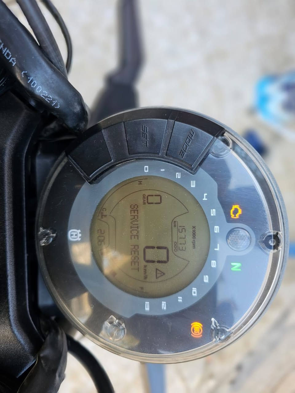 السلام عليكم
دراجة KTM _Husqvarna 401 للبيع ماشية 16 الف نظافة فووول كفاله عامة مرقم بغداد بأسمي تحويل ثاني فوول مواصفات
السعر المطلوب خمس ملايين و ربع و بيها مجال بسيط للطيبين
التواصل *********** غير متواجد على الفيس
