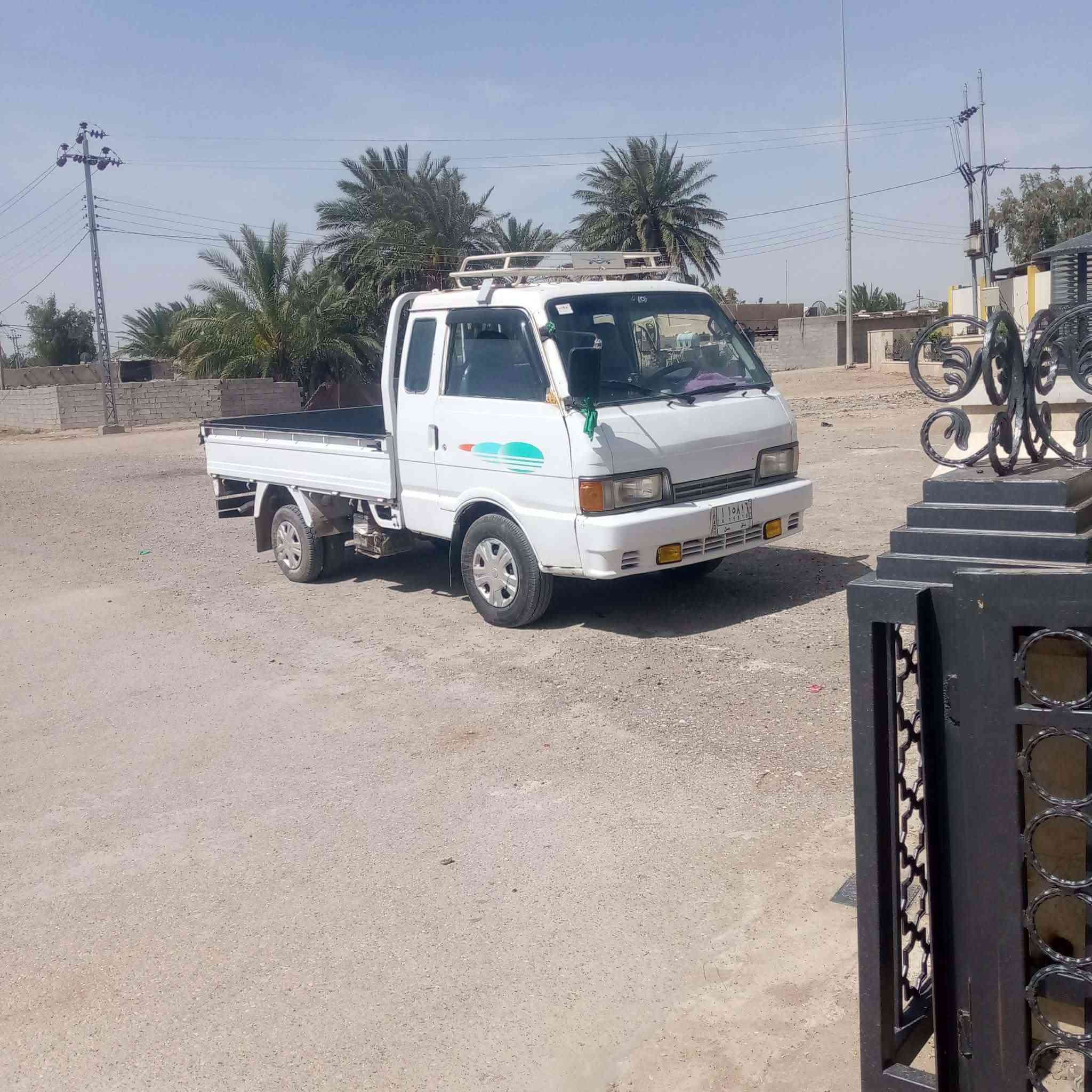 شاحنة • للبيع • بدون تفاصيل