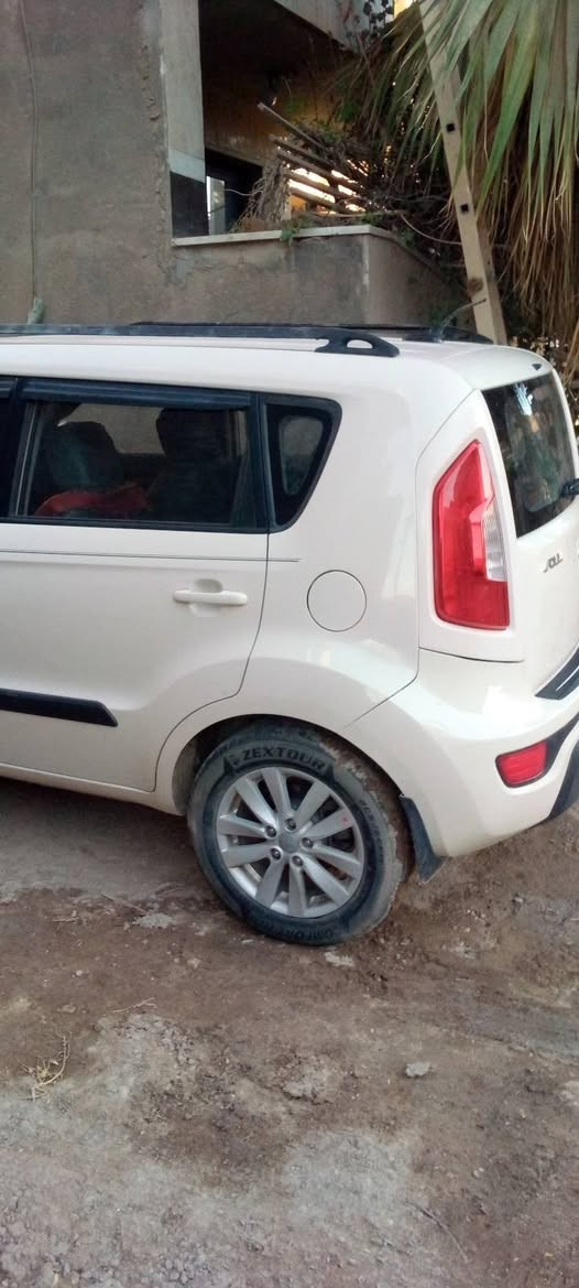 كيه صول البيع موديل 13 وارد امريكي كير عادي رياضي محرك 1600 حادث السيارة جاملغ عكس الساىق اتصل على رقم الهاتف *********** سعر 85 ورقة وبيه مجال الشراي
