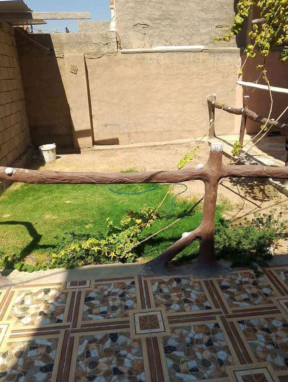 بيت للبيع في حي القادسيه التأهيل الطبي نهاية قطعه 500
المساحه 300 متر عرض الشارع 15
السعر 120 وقابل للتفاوض 
للاستفسار
***********
