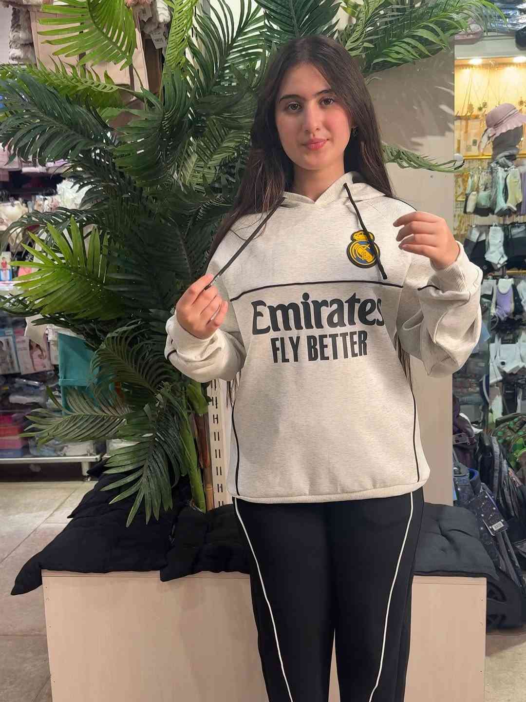 تراك ريال مدريد • أولاد وبنات • ١٦–٢٠ سنة