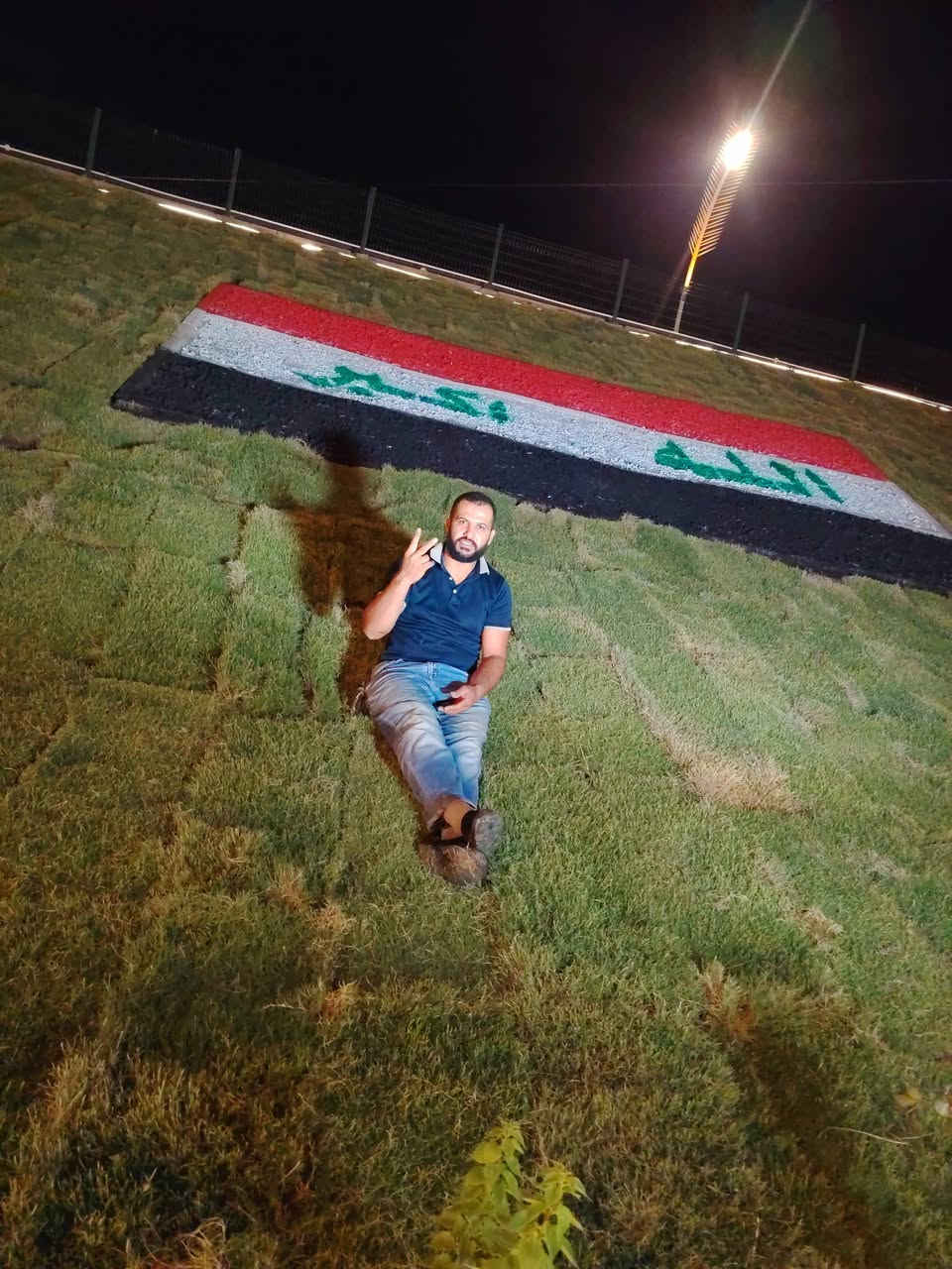 تم بحمد الله تأسيس انارة جسر الجمهورية
للاستفسار الاتصال على الرقم
***********
