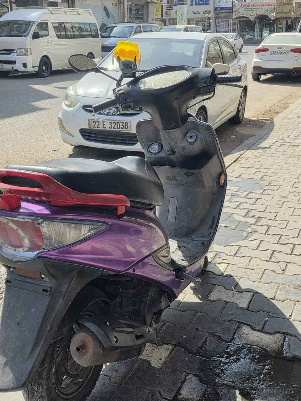 جي فور • مكينه خرسه • كهربائيات