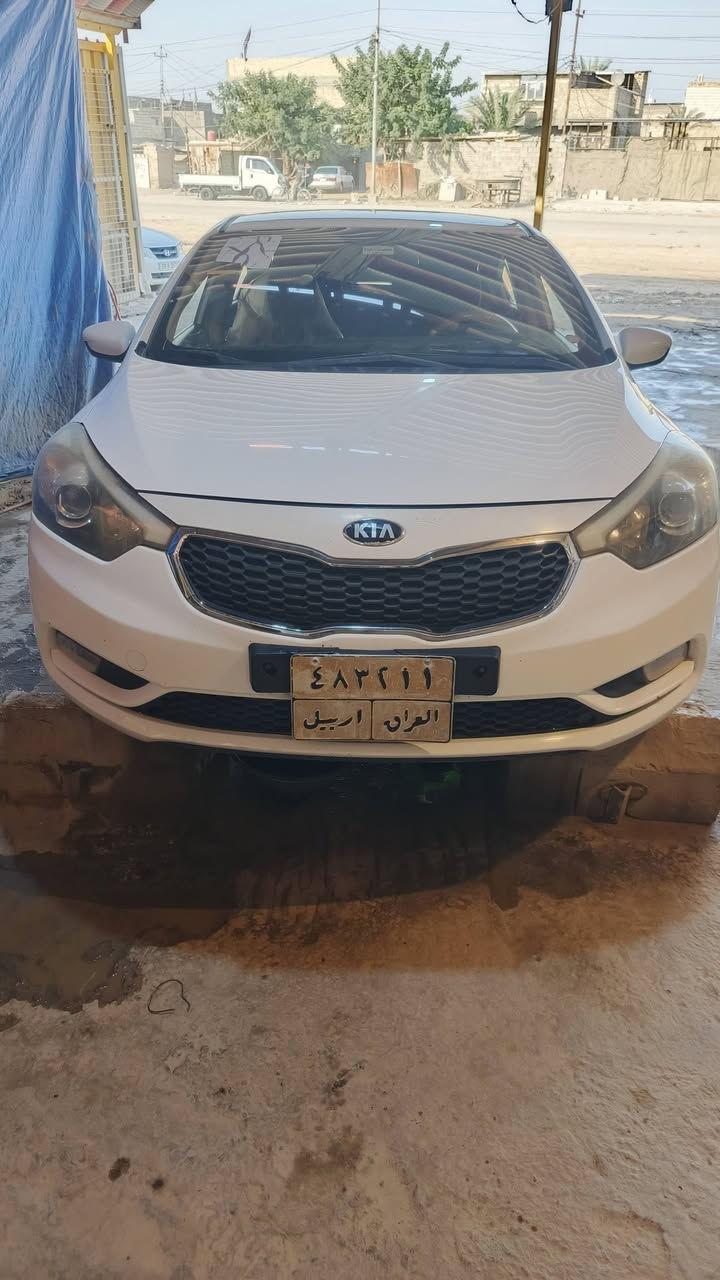 سلام عليكم سيراتو خليجي مديل 2014
البيع او مروس بسوناته سياره بيه بارد وشويه صبغ امشر بل صور حداديه مكينه كير تبريد كله تمام مكاني  نجف سعر 118
***********
