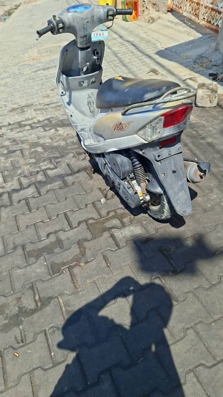 سلام عليكم ماكس قجمه للبيع مبدل بيها فقط ولفات شرط الفحص لباقي كله بلاد كهربيات كلها شغاله من طول لطول مكينه ناعمه وكامله برغي مانقصها مكاني قضاء المدينه ***********
