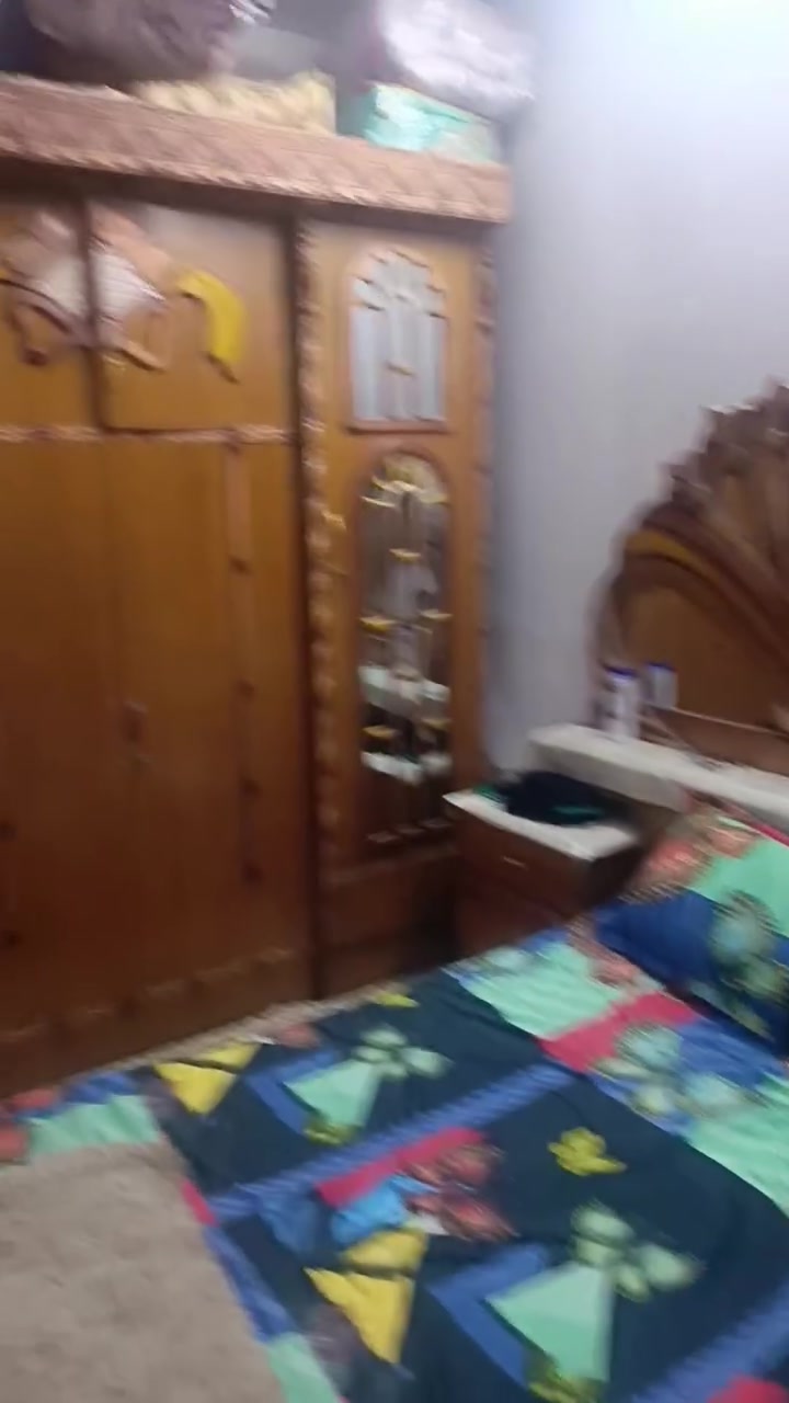 للبيع غرفة نوم مستعمله بغداد مدينة الصدر السعر 300الف هاتف ***********
