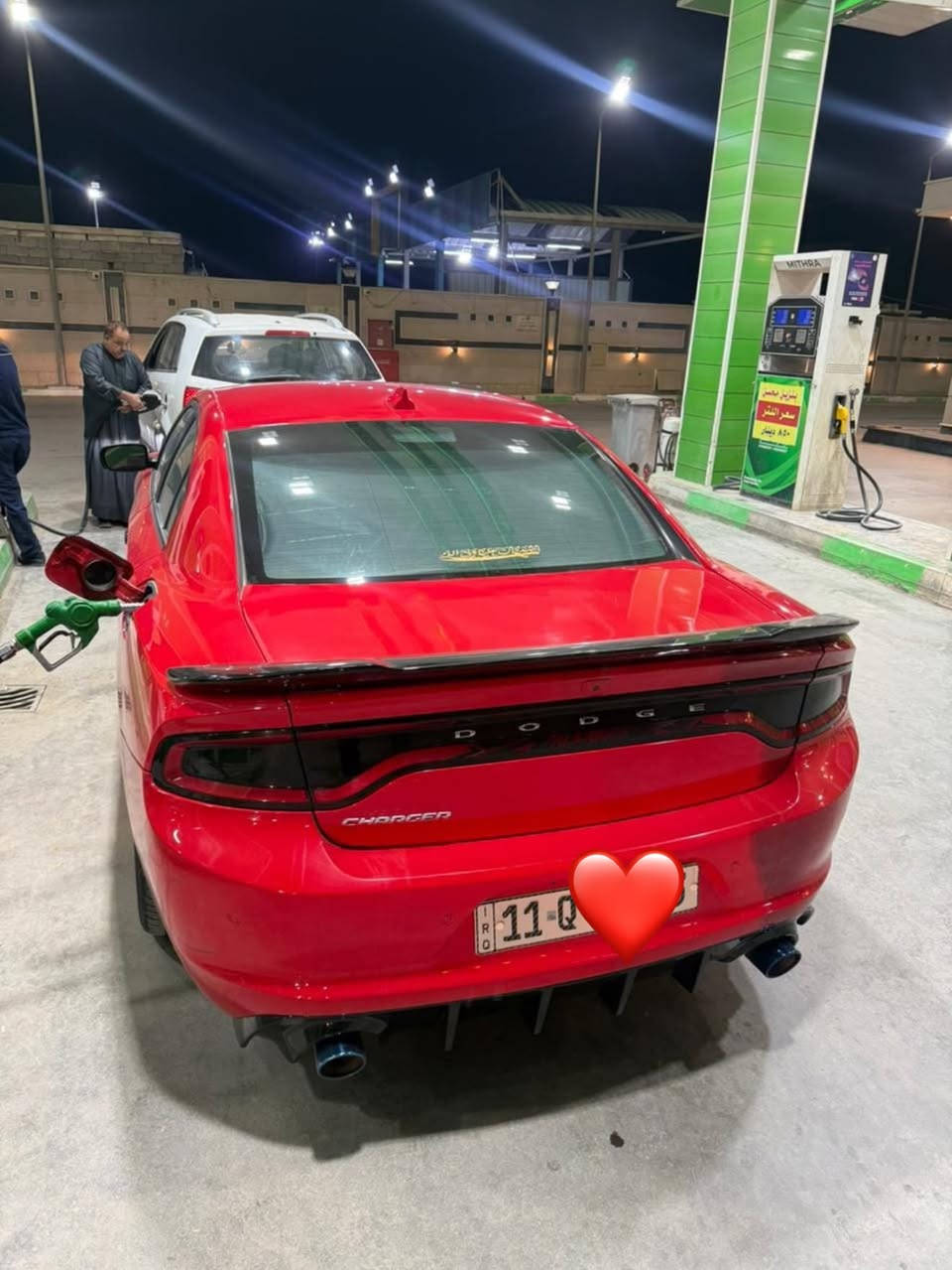 السلام عليكم
دوج جارجر ( DODGE CHARGER ) اخر اصدار لاست كول

اللون : احمر طماطي 🩵

الفئه : SXT  

موديل: 2023

رقم السياره: بغداد دولي تحويل بأي وقت وسنويه ل 31 وهزه جديده    

المحرك: 6 سلندر 3600 ( كفاله )

المسافه المقطوعه : 34 MI ( ماشيه قليل )

حاله السياره :  (تقرير 0 لاصبغ لافتح لاتبديل كفاله عده بارد زغير بالباب هنا بالعراق امريكا )
**********************************************
1- المصابيح الاماميه زنون عالي ناصي بلاد
2-كاميرا خلفيه دواره 
3- شاشه كبيره مع نظام ملاحه نفكيشن GPS
4- حساس خلفي
5- توقف ذاتي عند فتح الباب
6- داخل مخمل بلاد
7- دخول ذكي بصمه
8- سستم صوت الباين مع سماعات الباين 
9- ويل حجم 19 جديد مع تخم تاير جديد
10- حساسات خلفيه 
11- المقاعد الاماميه ( حضن ) وكهرباء

***********************************************
*السياره جديده جدا وكدامكم الصور ومابيه نقص حته كتلوكات مال الشركه وياها
*ويل اصلي حجم 18 مع تخم تاير جديد 
*محرك كير تبريد ع وضع الشركه كفاله
*حداديه ع وضع الشركه

السعر اتصل او علق يجيك خاص وبالخدمه
مكان السياره : (كربلاء )

 *********** وات ساب
***********
واسف ع الاطاله

نص مكتوب في الصور:
- 61 10:52 bid.cars 11 / 12 1:1 11