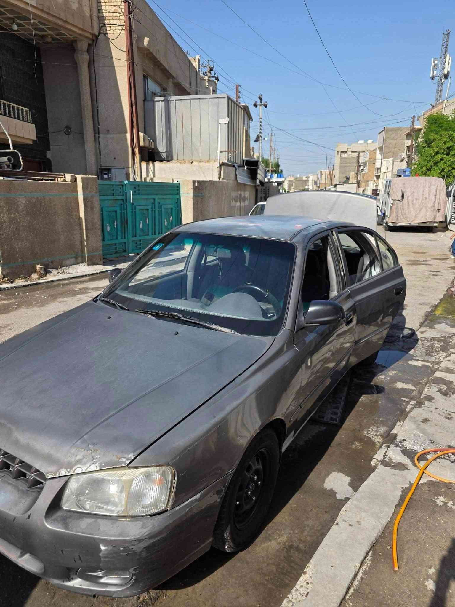 اكسنت فيرنا • ٢٠٠٢ • بغداد حي العامل