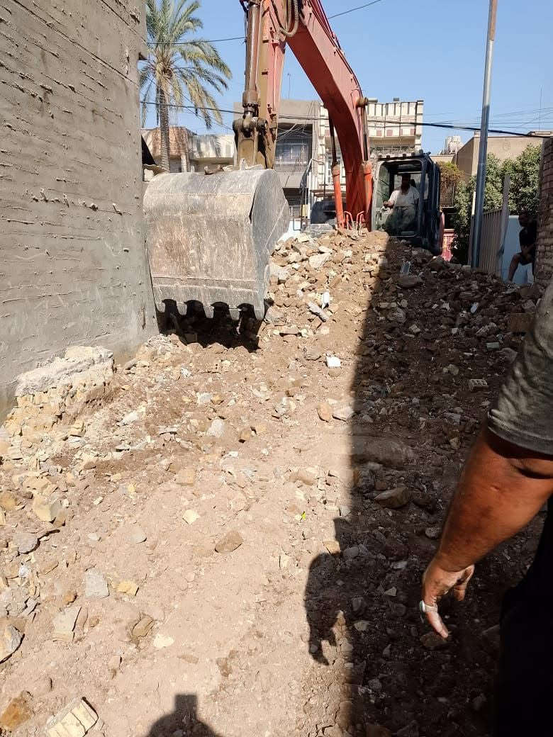 السلام عليكم يوجد لدينا كادر تفليش البيوت و قلع الكاشي و قلع الشتايگر وتگشير الجدران       و قطع البيوت و تكسير الونگىريت و رفع النقاش وحفر جرف اتصل وبل خدمه بانسب السعار بغداد فقط ***********يوجد واتساب في كل وقت
