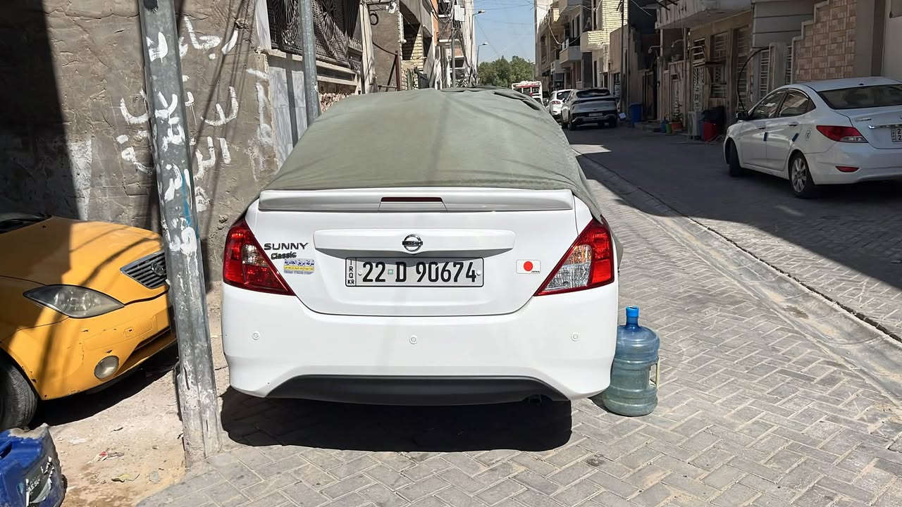 سني 2025 ماشيه 7 الف فقط
نيسان سني 2025 بدون 
تبريد قطعتين 
جام كهرباء 
شاشه مودات داخل السياره 
دوشمه جلد كامله مكمله 
كفاله عامه سياره من الدعاميه للدعاميه 
فقط شخط صغير جدا 
ماشيه 7 الف زيروووو 
استخدام شخصي 
ام الضمان شركة العامة 
السعر 132 
مكان السياره الاعظميه راغبة خاتون 
***********
