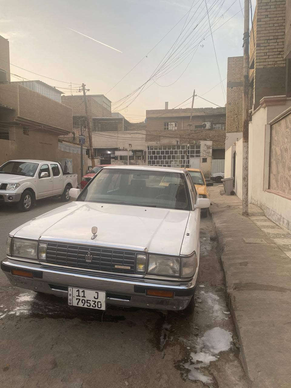كراون • ١٩٨٨ • قطعتين صبغ