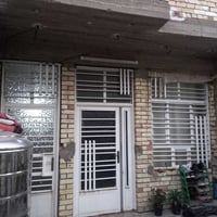 بيت للبيع ومراوس لعده بيت بلكاليه حتا أذا تعبان أراوس حاليا فارغ جيب غ...