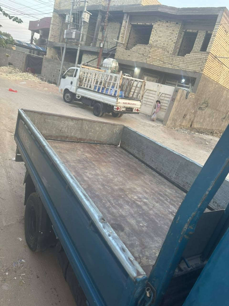 سلام عليكم كيه فونتيره موديل ١٩٩٧ مكفوله من شاصي ورقم شاصي وتحول ثاني يوم مكينه قطرت بخار ما بيه كير اكسل كهربايات كله شغاله سياره خير من الله سعر ٥٣ بيه مجال قليل مكان سياره بغداد جسر ديالى ***********
