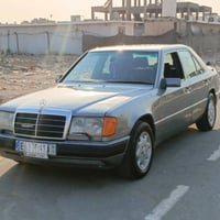 مرسيدس E300 • ١٩٩٠ • ما مصبوغه