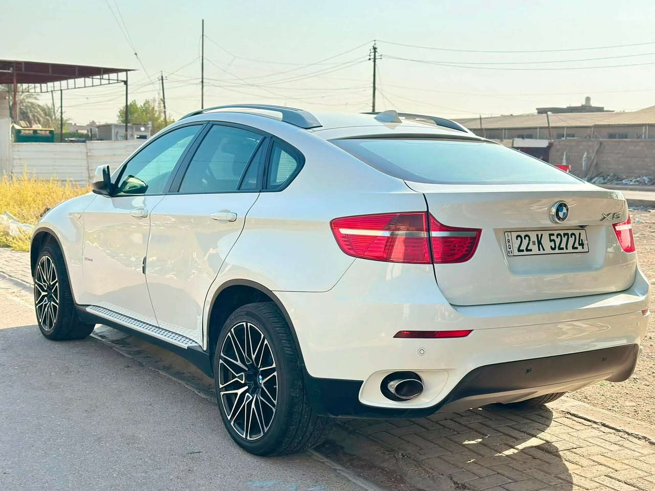 Bmw x6 n55 2012
الي يدور جديد ونظيف هاي الاكس سكس موجودة 
خليجي وكالة العروش رقم اربيل انكليزي جديد باسمي تحويل ثاني يوم .
جاملغات اماميه ثنين بيهن صبغ هنا بلعراق بدون قطره معجون وبدون حادث صبغوهن اثر شخوط
عليها اضافة شاشه وسطية الشكل الحديث
بيها شاشه خلفيه قلاب للركاب بالمقصوره الخلفيه  بلادية
باقي مواصفات البي ام معروفة 
محرك وكير واكسل انطيك بي ضمان وترايك من زاخو للفاو
سيارة نظيفة جداً جداً 
مسويلها ادامة كامله وكله اصلي وبلاد و البلكات والمجاول والنوزلات لدوخ روحك بيهن لان كله بلاد واصلي والسياره صافيه على الشعره واعتمادية اطلع بيها موصل واريبل ونجف دائماً
تايرات تخم جديد 
بوب شفط والجنطه كهرباء تصعد وتنزل الكتروني 
الدهن كله اديرلها ادينول ٥/٣٠ حته من صار اللتره ب ٢٠ بقيت اديرلها ادينول 
محرك من تبديله دهن للأخرى  شعره متنقص قطرة الدهن 
من الاخير سيارة مال جناي وللي يدور نظيف وسعرها مناسب ب١٦٨ ورقة 
مكانها الزعفرانية *********** وتحياتي للجميع
