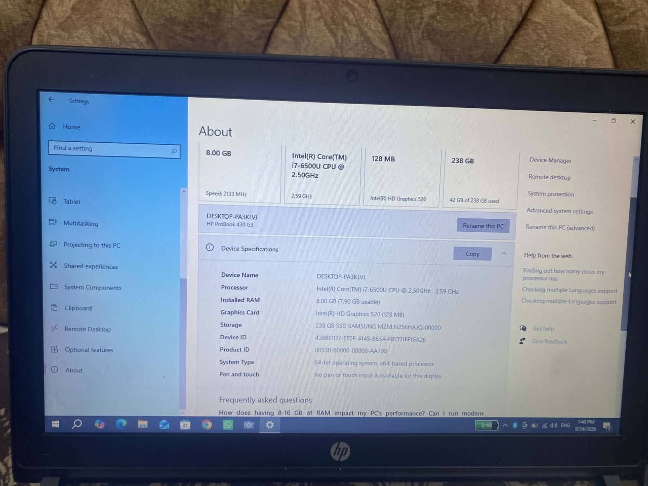لابتوب اجبي
خالي من اي ضرر 
المواصفات موضحة بالصورة 
للتواصل ***********
