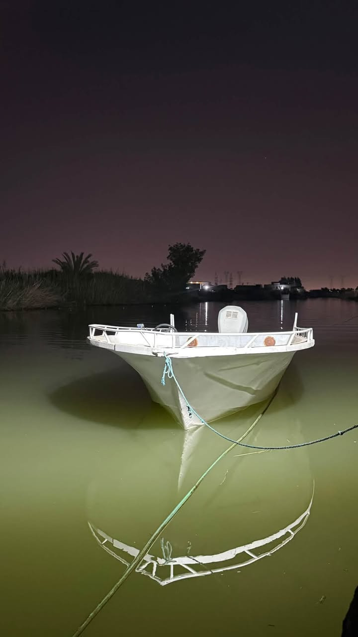 زورق • ٦.٥م • مكينة ٢٢٥