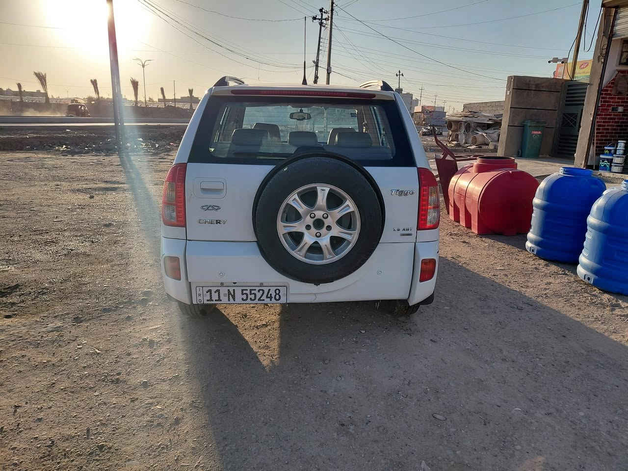 السلام عليكم تيكو ١٤ رقم بغداد مكفولة من الحادث ماشية ٩٥ الف بيها بداية تبخير السعر ٥٨ ورقة  وبيها مجال مكان بغداد الزعفرانية *********** تحياتي للجميع
