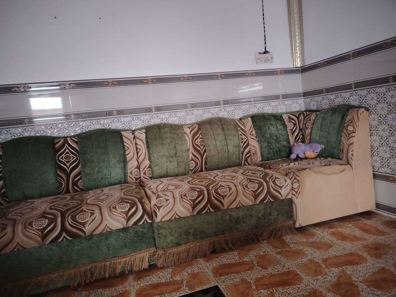 للبيع ٥ قطع ***********
