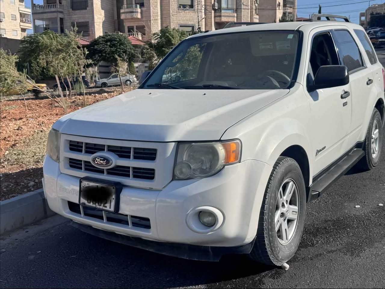 Ford Escape 2010
فورد إسكيب ٢٠١٠

ماتور ٢٥٠٠

فورويل 

تحكم طارة 

مرش جانبي 

ترخيص سنة لغاية 16/8/2027

الفحص امامي مضروب راسية 

خلفي جيد

***********

السعر ٩٢٠٠ قابل للتفاوض عند المعاينة وليس الاتصال
