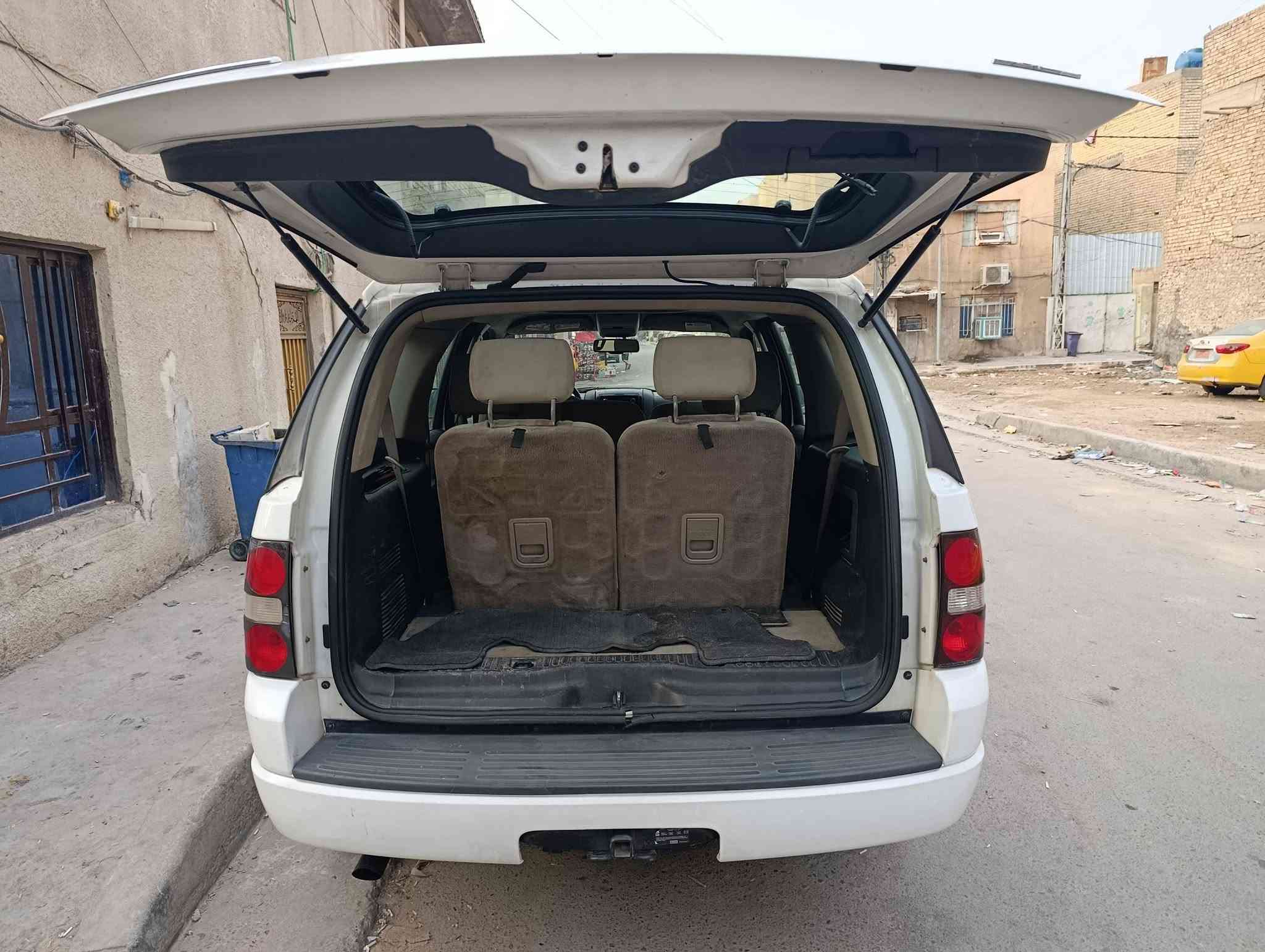 اكسبلور ٢٠٠٨ • جاهزة • مجال بسيط
