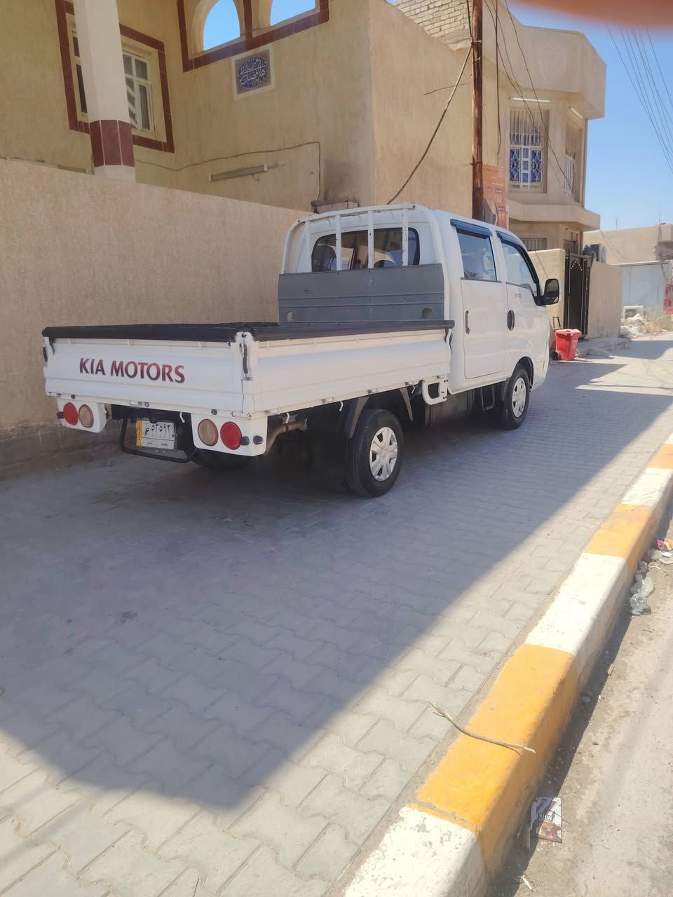 سلام عليكم للبيع كيه عموشه دبل قماره موديل ٢٠١٣ رقم بغداد سياره جديده مكفوله كفاله عامة العنوان بغداد الشراي يتصل الهاتف *********** //  ***********
