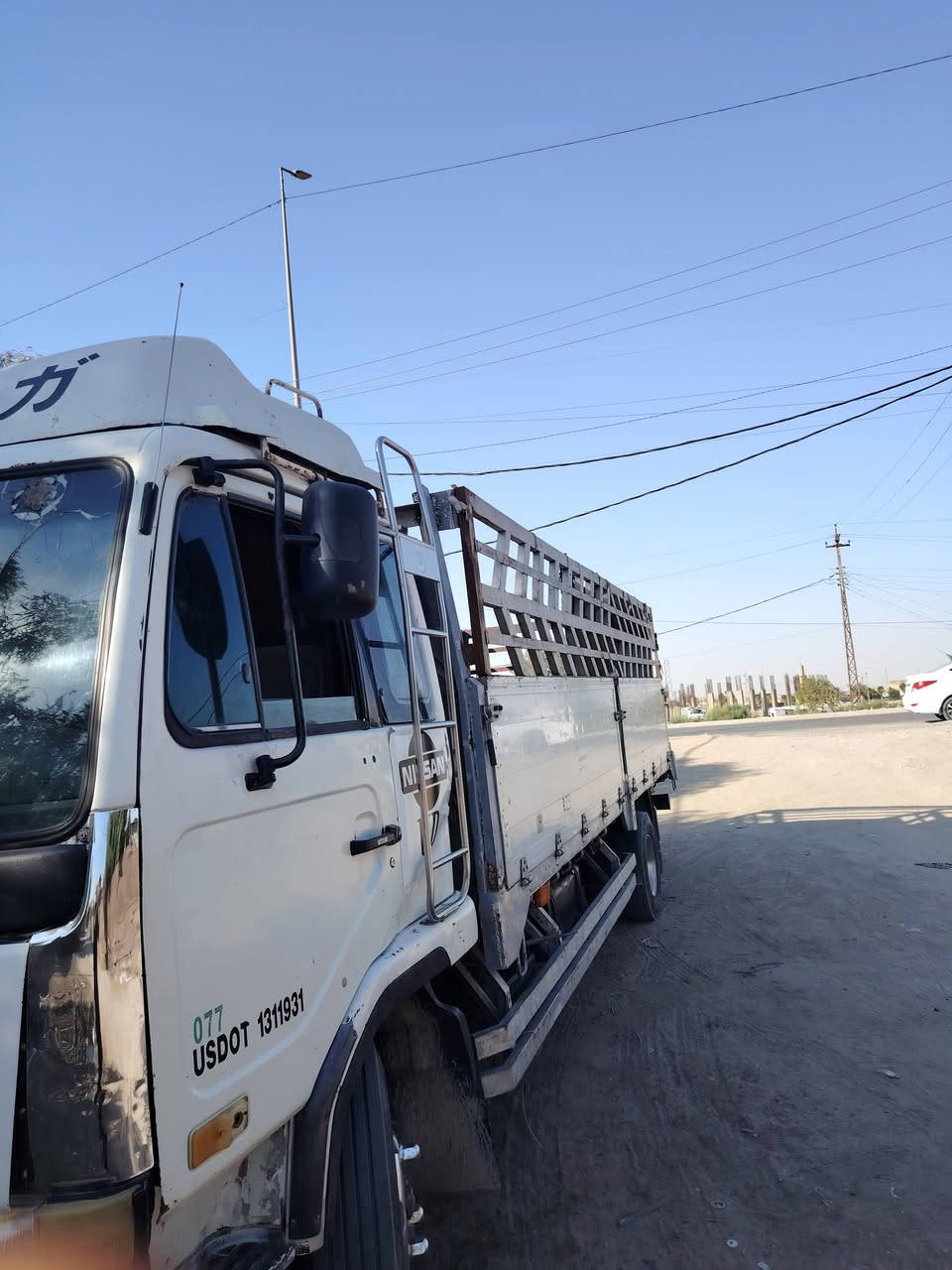 سياره للبيع نيسان السياره بالنجف رقم بغداد الموديل 2000 الموديل 2000 وهذا رقم ***********
