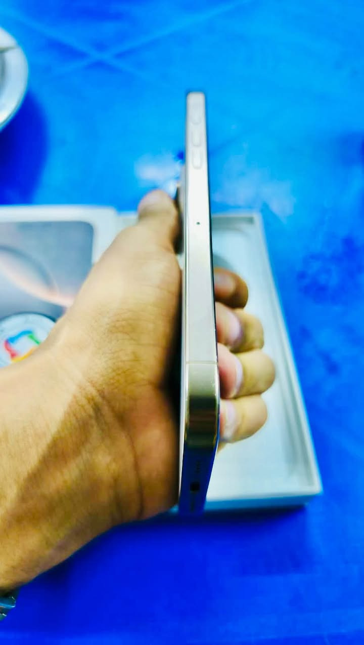 أيفون 16 برو ماكس (iPhone 16 Pro Max) 📲
جهاز نظيف جدًا وأخو الجديد.
• الضهر مبدل وكالة (كعدته خياط وميطلع هوه ابد
• ذاكره 256 عربي شرق اوسط
بطاريه 91
يرهم امراوس 
1200 قفل
📌 المكان: النجف
📱 الرقم: ***********

نص مكتوب في الصور:
- حالة البطارية
- عادية
- تعمل بطارية iPhone هذه على النحو المتوقع. حول البطارية والضمان...
- الحد الأقصى للقدرة
- ٩١٪
- هذا قياس لقدرة البطارية مقارنة بقدرتها عندما كانت جديدة. قد تسبب القدرة المنخفضة بتقليل ساعات الاستخدام بين عملية الشحن والأخرى.
- عدد الدورات
- ٦٠٢
- هذا هو عدد مرات استهلاك iPhone لقدرة البطارية معرفة المزيد...
- تاريخ التصنيع
- آب ٢٠٢٤
- أول استخدام
- شباط ٢٠٢٥